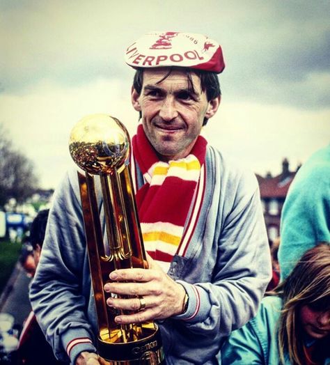 Kenny Dalglish ❤ King Kenny, Liverpool You'll Never Walk Alone, Ynwa Liverpool, Kenny Dalglish, Liverpool Legends, Liverpool Soccer, Liverpool History, Blackburn Rovers, Celtic Fc