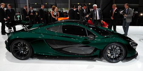 emerald green car paint - Google Search Green Mclaren, E36 Compact, Bobby Car, 1st Car, Car Paint Colors, Car Paint Jobs, Custom Cars Paint, Mclaren P1, Car Mods