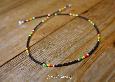 Knitted Bracelet, Beaded Braclets, Knit Bracelet, Beaded Necklace Designs, Necklace Ideas, Bead Weaving Patterns, Quartz Crystal Necklace, Beaded Choker Necklace, Earring Patterns