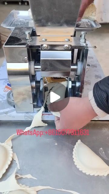 2.2M views · 17K likes | Summer Tong on Instagram: "Empanadas making machine #empanada machine" Empanada Maker, Making Machine, On Instagram, Instagram