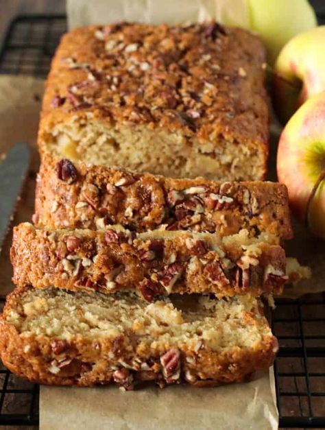 Apple Loaf Bread, Sweet Pecans, Apple Loaf Cake, Bread Machine Cinnamon Rolls, Apple Loaf, Mango Mousse Cake, Loaf Cake Recipes, Leftover Cake, Crunchy Pecans