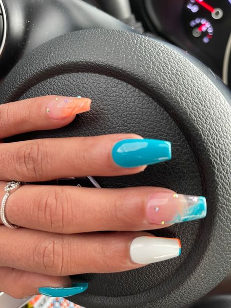 Miami Dolphin Nails Designs, Miami Dolphins Christmas Tree, Miami Dolphin Nails, Cruise Acrylic Nails, Dolphins Nails, Miami Dolphins Nails, Dolphin Nail Art, Miami Nails Ideas, Dolphin Nails