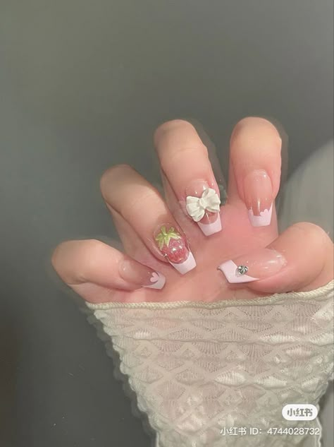 Strawberry Nails, Berry Nails, Fake Nails Designs, Asian Nails, Pretty Gel Nails, Really Cute Nails, Soft Nails, Jelly Nails, Kawaii Nails