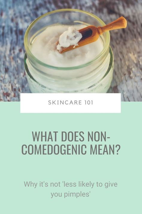 What does non-comedogenic mean?Does it mean that if you see it on a label, you know that moisturizer WON’T clog your pores and give you pimples?That’s what brands want you to think. The truth is a little more complicated…. #comedogenic #noncomedogenic #skincaremyths Noncomedogenic Skin Care, Skin Care Myths, Beauty Myth, Skincare Habits, Skincare 101, How To Get Rid Of Acne, Prevent Wrinkles, Younger Looking Skin, Carrier Oils