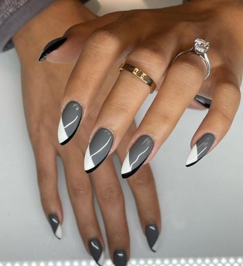 Nail Art With Grey Polish, White Black And Grey Nails, Gray Tip Nails, Greyscale Nails, Light Gray Nails With Design, Dark Colour Nails Designs, Dark Gray Nails Design, Black And Gray Nail Designs, Grey Nails With Design