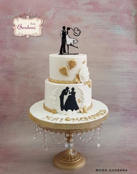 Engagement cake by Bonboni Cake - http://cakesdecor.com/cakes/296852-engagement-cake Engagement Cake Images, Engagement Cake Ideas, 25th Wedding Anniversary Cakes, Engagement Party Cake, Reception Cake, Wedding Cake Images, Wedding Cake Fresh Flowers, Fondant Cake Designs, Silhouette Cake