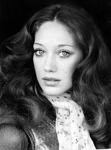 Supermodel Marisa Berenson is also the granddaughter of fashion designer Elsa Schiaparelli. Marisa Berenson, Bob Fosse, Hedy Lamarr, Star Actress, Carole Lombard, Elsa Schiaparelli, Sharon Tate, Joan Crawford, Beauty Icons