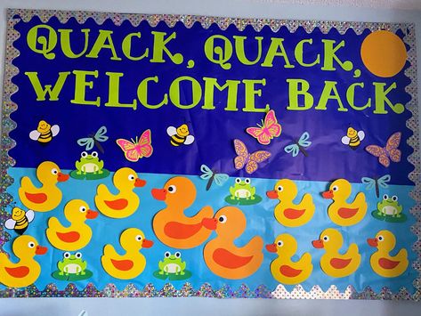 Teachers School Bulletin Board Quack Quack WELCOME BACK - Etsy Denmark Welcome Back To School Bulletin Boards Preschool, Welcome Back To School Decoration Ideas, Welcome Board Decoration Ideas School, Welcome Bulletin Board Ideas For School, Welcome Back Board, Infant Room Bulletin Boards, Classroom Welcome Boards, August Bulletin Board Ideas, Welcome Back To School Bulletin Boards