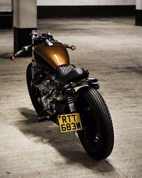 Cafe racer Cx500 Cafe Racer, Cb 450, Honda Cx500, Мотоциклы Cafe Racers, Cafe Racer Style, Motorcycles And Scooter, Cafe Bike, Cafe Racing, Cafe Racer Build