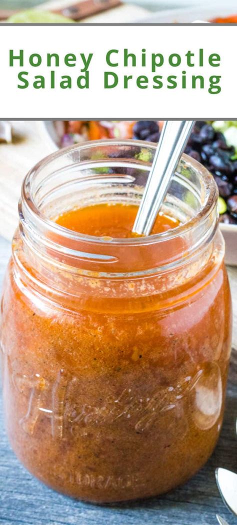 Honey Salad Dressing Recipe, Chipotle Vinaigrette Dressing, Mexican Salad Dressings, Chipotle Salad Dressing, Chipotle Restaurant, Chipotle Salad, Honey Salad Dressing, Chipotle Copycat Recipes, Chipotle Vinaigrette