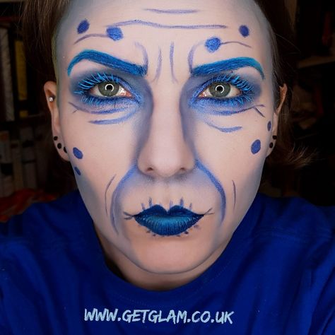 Absolem the Caterpillar makeup // Alice in Wonderland Blue Caterpillar Makeup, Diy Absolem Costume, Caterpillar Makeup Alice In Wonderland, Absolem Makeup, Absolem Costume, Catapillar Costume, Caterpillar Makeup, Alice In Wonderland Caterpillar Costume, Absolem Alice In Wonderland