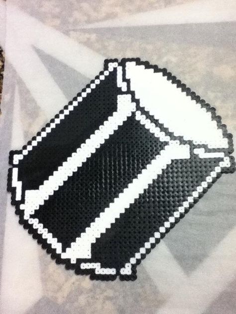 Band Teacher, Bead Matted, Easy Perler Beads Ideas, Pony Bead Patterns, Hama Beads Patterns, Iron Beads, Perler Beads Designs, Perler Bead Art, Perler Patterns