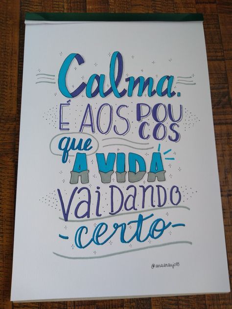 #lettering #handlettering #caligrafia #frases #frasesinspiradoras #frasesmotivacionais #quotes Lettering Frases, Letter E, Lettering Tutorial, Hand Lettering, Mural, Writing, Drawings, Quotes, Art