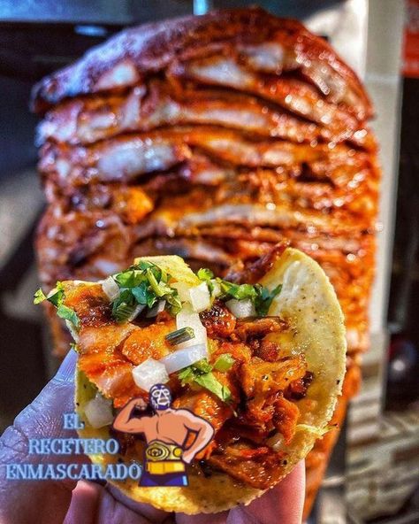 ¡TACOS AL PASTOR! 🍍 🐷... - El Recetero Enmascarado Tacos Al Pastor Aesthetic, Tacos Pastor, Taco Al Pastor, Healthy Winter Meals, Simple Family Meals, Taco Time, Tacos Al Pastor, Mexican Snacks, Budget Family Meals