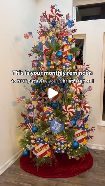 Emily Waldo on Instagram: "🇺🇸 Who else agrees? 🙋🏻‍♀️ I LOVE to use my Christmas tree 🎄 YEAR-ROUND to decorate for all holidays, seasons, occasions (even birthdays! 🎁)  It’s a blank canvas and it’s also a useful way to store your decor in one condensed place (if you don’t want too much around your home, I recommend a decorating corner with a year-round tree!) ⚡️   Let me know your thoughts on this below ⬇️ on this 2023 Patriotic tree   All metal artwork in this tree is from @theroundtopcollection 💙  #patrioticdecor #usadecor #redwhiteandroyalblue #fourthofjulydecor" Theme Christmas Tree Ideas, Patriotic Tree, Theme Christmas Tree, Usa Decor, Fourth Of July Decor, Patriotic Holidays, Christmas Tree Ideas, Patriotic Decorations, All Holidays