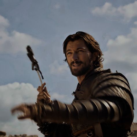 Dario Naharis, Daario Naharis, Got Characters, Reference Board, Got Game Of Thrones, Men Faces, Hot Anime, Book Ideas, Male Face