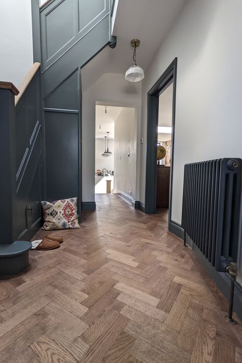 Hallway With Parquet Flooring, Herringbone Floor In Kitchen, Hallway Ideas Wooden Floor, Herringbone Parquet Flooring, Dark Parquet Flooring Living Room, Parquet Flooring Hallway, Herringbone Wood Floor Entryway, Dark Herringbone Wood Floor, Brown Herringbone Floor