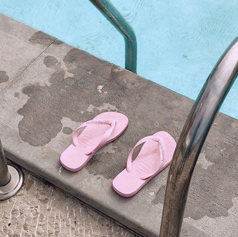 Flip Flop Aesthetic, Aesthetic Pink, Ribbon Slides, Flip Flop, Womens Flip Flop, Dream Life, Mens Flip Flop, Hot Pink, Flip Flops