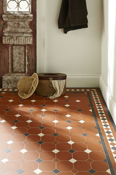 original style tiles with an orange tone Period Decor, Victorian Hallway Tiles, Hallway Tiles, Hall Tiles, Victorian Hallway, Victorian Floor Tiles, Porch Tile, Victorian Floor, Tiled Hallway