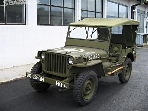 1944 Jeep Willys for sale Jeep Usa, Jeep Art, Wwii Vehicles, Custom Jeep Wrangler, Military Jeep, Adventure Car, Vintage Jeep, Willys Mb, Car Sticker Design