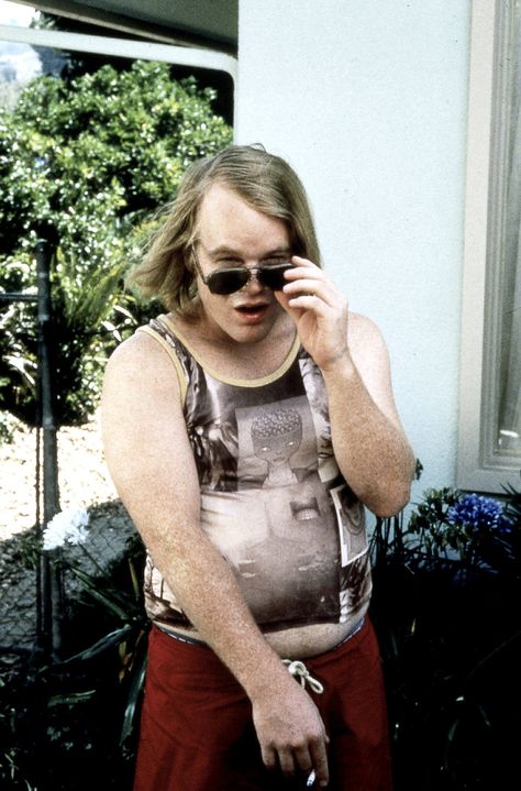 Philip Seymour Hoffman as Scotty in Boogie Nights (1997) Philip Seymour Hoffman, Boogie Nights, Sunglasses