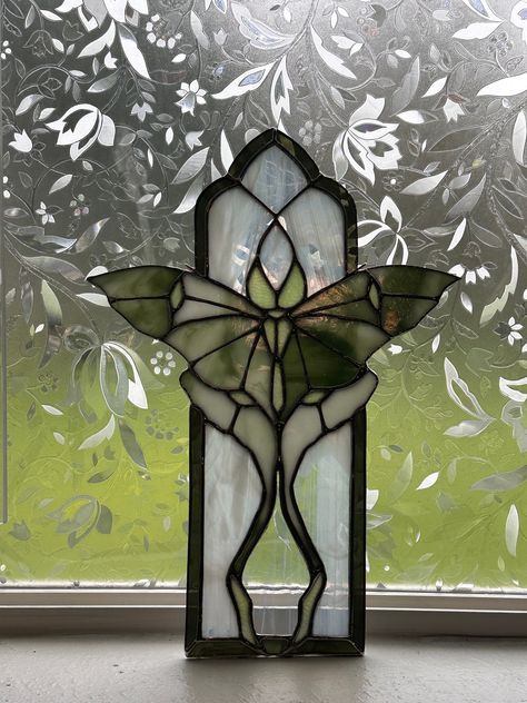 Handcrafted Stained Glass Luna Moth Cathedral Inspired Gothic Panel This stunning piece makes a unique addition to your room, office, or window of choice :) Each piece is made to order, so please give as much detail as you can below! Please avoid hanging me from suction cups- I am fragile :) Go ahead and use small nails, hooks or plant hangers instead! Thanks! Horror Stained Glass Art, Cool Stained Glass Art, Stained Glass Wall Hanging, Beetle Stained Glass Pattern, Stained Glass Decorations, Laser Cut Suncatcher, Luna Moth Stained Glass Pattern, Gothic Stained Glass Art, Goth Stained Glass Art