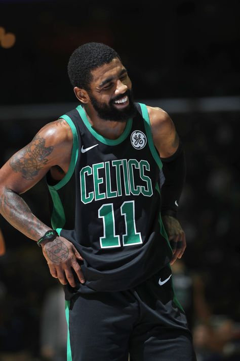 Kyrie Irving 3, Kyrie Irving Celtics, Uncle Drew, Boston Celtics Basketball, Celtics Basketball, Basketball Players Nba, Basketball Photography, Baseball Outfit, Basketball Uniforms