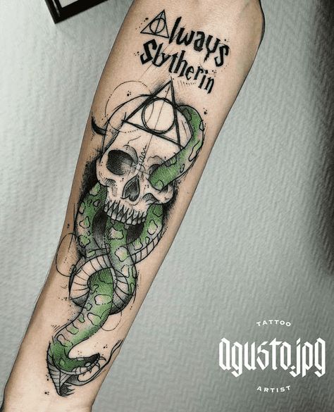 Slytherin Tattoo Design, Harry Potter Slytherin Tattoo Ideas, Deatheaters Tattoo, Deatheater Tattoo Design, Harry Potter Snake Tattoo, Tattoo Ideas Slytherin, Slytherin Snake Tattoo, Harry Potter Slytherin Tattoo, Slytherin Tattoo Minimalist