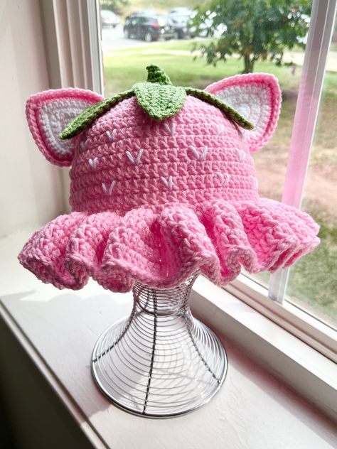 Get the pattern to the strawberry cat ear ruffle hat on my Etsy @ AnotherStitchToMake Cat Ear Bucket Hat, Strawberry Cat, Ruffle Hat, Crochet Pink, Quick Crochet Patterns, Crochet Ruffle, Cap Ideas, Crochet Business, Kawaii Crochet