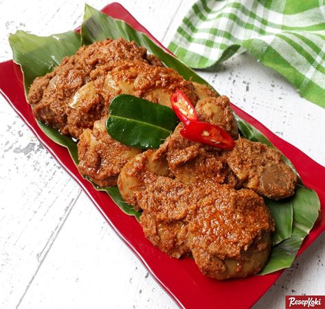 Rendang Jengkol Legit Pedas Khas RM Padang - Resep | ResepKoki Telur Rebus, Asam Jawa, Indonesian Cuisine, Cooking Tutorials, Easy Cooking Recipes, Padang, Indonesian Food, Culinary Recipes, Flavorful Recipes