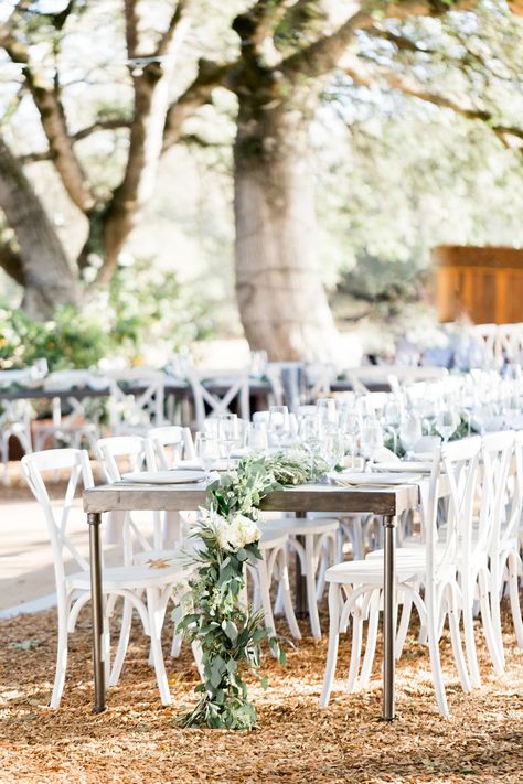 Sonoma Wedding Venues, Healdsburg Wedding, Wedding Reception Table Decorations, Sonoma Wine Country, Family Style Dinner, Sonoma Wedding, Wedding Reception Tables, Wedding Tablescapes, A Hill