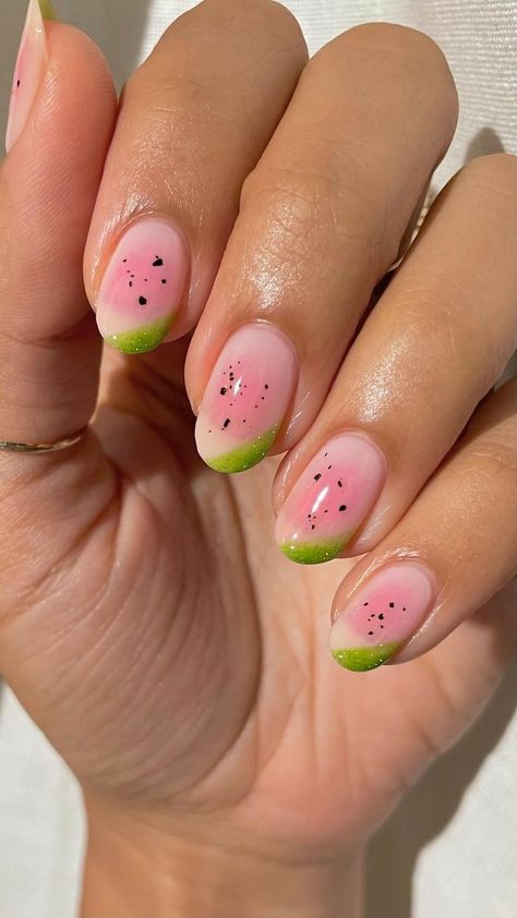 Simple Watermelon Nails, Watermelon Jelly Nails, Food Nails Designs, Nails Sun, Watermelon Nail, Food Nail Art, Watermelon Nail Art, Glitter French Nails, Reflective Nails