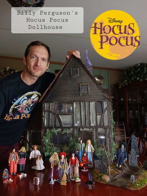 Dollhouse Hocus Pocus Dollhouse, Diy Haunted House Dollhouse, Haunted Dollhouse Diy Ideas, Samhain Crafts, Hocus Pocus House, Witch Dollhouse, Disney Dollhouse, Hocus Pocus Decorations, Sapo Kermit