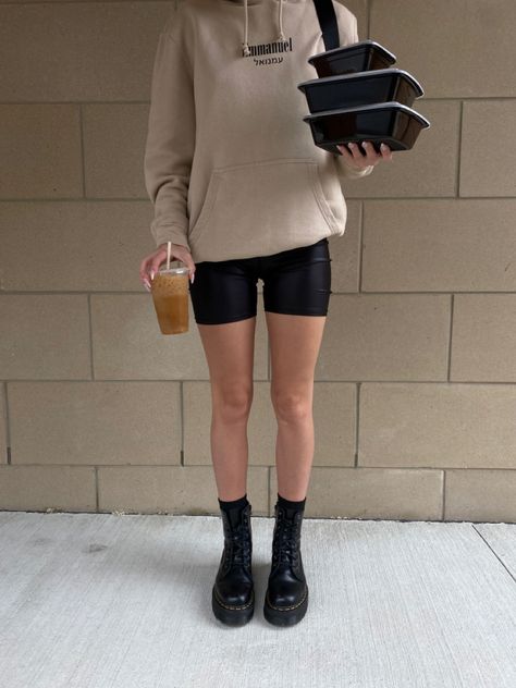 Biker Shorts Doc Martens Outfit, Biker Shorts Winter Outfit, Shorts And Hoodie Outfit, Low Exposure Photos, Doc Martin Outfits, Shorts And Hoodie, Coffee Date Outfit, Instagram Post Ideas, Coffee Date Outfits