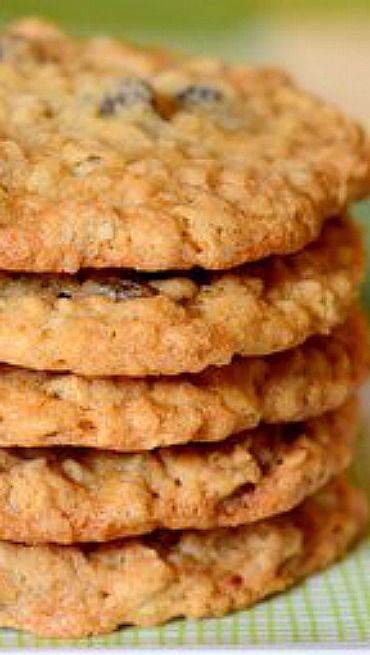 Spicy Oatmeal, Gluten Free Oatmeal Raisin Cookies, Oatmeal Chocolate Chip Cookies Recipe, Dried Cranberries Recipes, Oatmeal Chocolate Chip Cookie Recipe, Oatmeal Coconut Cookies, Cookie Recipes Oatmeal Raisin, Oatmeal Raisin Cookies Chewy, Coconut Oatmeal