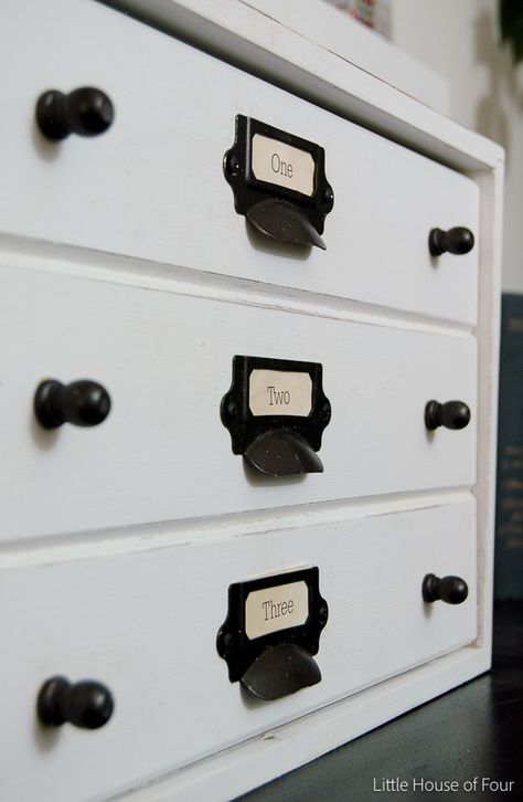 A $5.00 Goodwill Bread box gets a specimen cabinet inspired makeover. Bread Box Makeover, Specimen Cabinet, Flea Market Furniture, Locker Tags, Crafting Space, Box Makeover, Side Table Makeover, Vintage Lockers, Farmhouse Crafts