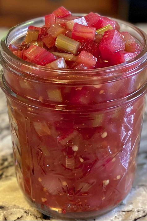 Rhubarb Canning Recipes, Pickled Rhubarb, Rhubarb Chutney, Canned Jalapenos, Preserving Recipes, Rhubarb Syrup, Rhubarb Compote, Canning Food Preservation, Rhubarb Jam