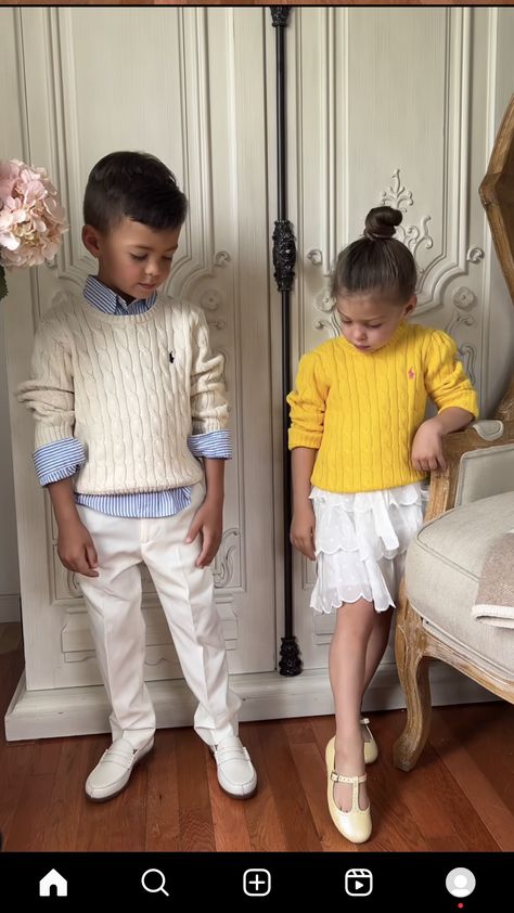 Siblings Outfits Brother Sister, Classy Kids Outfits, Toddler Old Money Outfits, Old Money Kids Outfits Boy, Old Money Children Outfits, Rich Kid Outfit, Old Money Kids Outfits, Rich Kids Outfits, Boys Formal Outfit