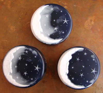 Moon Tutorial, Soap Photography, Diy Witch, Mp Soap, Soap Queen, Soap Design, Soap Tutorial, Soya Mumu, Homemade Goodies