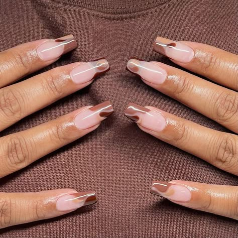 Medium Nails Inspiration, Nails Black Women, Brown Acrylic Nails, Henna Nails, Brown Acrylic, Nails Inspired, Subtle Nails, Fancy Nails Designs, Dressing Ideas