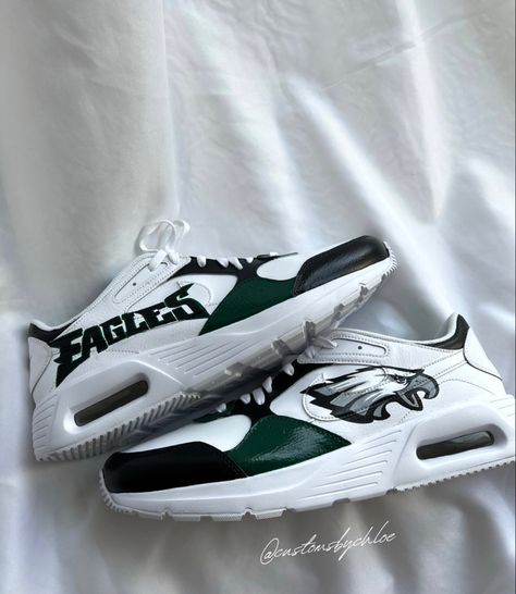 Air max custom shoes Philadelphia eagles NFL Handpainted with angelus paints Shop or create your own through www.customsbychloe.com 🦅 Philadelphia Eagles Wedding, Nfl Drip, Philadelphia Eagles Sneakers, Philadelphia Eagles Shoes, Nfl Shoes, Pug Tattoo, Philly Sports, Sports Attire, Custom Af1