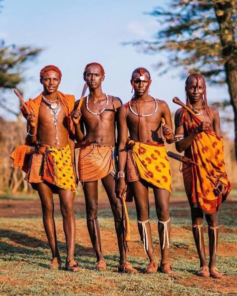 (22) Mzilikazi wa Afrika (@IamMzilikazi) / Twitter Futuristic African Fashion, Burn Outfits, Vintage Kenya, John Henrik Clarke, Afro Futuristic, South African Culture, Primitive Clothing, Masai Tribe, African Costume