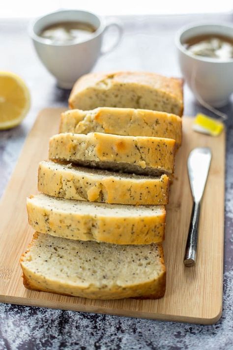 Bread Plating, Botanical Baking, Poppyseed Recipes, Kitchen Spells, Chamomile Recipes, Sweet Brunch Recipes, Lemon Poppy Seed Bread, Moist Bread, Poppy Seed Bread