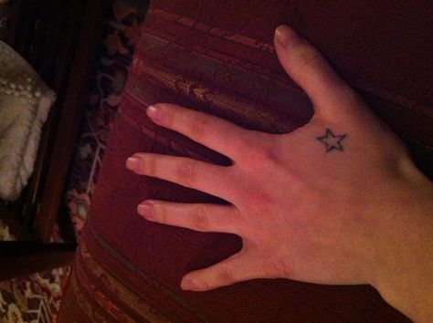 Star Finger Tattoo Men, Star Hand Tattoos For Guys, Heart On Hand Tattoo, Stars On Hands Tattoo, Star Tattoos Hand, Star Tattoos On Hand, Hand Holding Stars Tattoo, Tiny Star Hand Tattoo, Star Hand Tattoos For Women