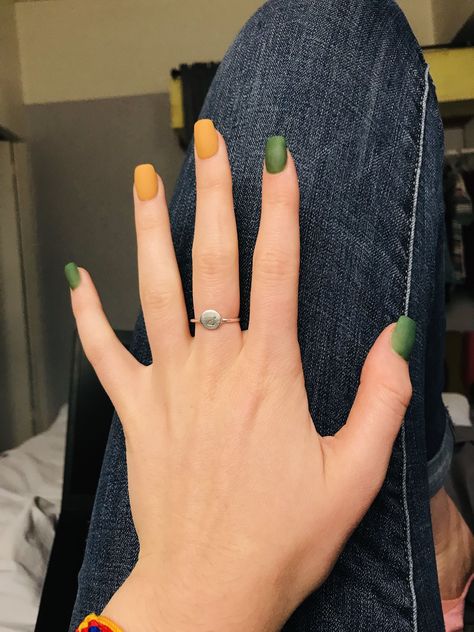 Short Green And Yellow Nails, Green Yellow Nails Ideas, Orange Yellow And Green Nails, Green And Yellow Fall Nails, Dark Green And Yellow Nails, Green And Mustard Nails, Green And Yellow Nail Art, Fall Yellow Nails Acrylic, Fall Nails With Yellow