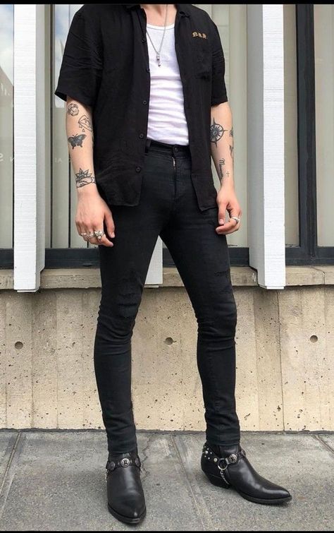 Mens Summer Goth Outfits, Men Dark Fashion, Professional Goth Work Outfits Men, Men Goth Aesthetic, Man Gothic Fashion, Men’s Witch Fashion, Men’s Fashion Black Outfit, Dark Casual Outfits Male, Grunge Club Outfits Men