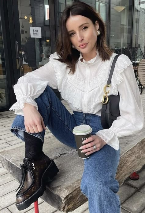 Chic Mom Outfits, Inspired Outfits, Casual Style Outfits, Mode Inspiration, Elegant Outfit, Outfits Casuales, Parisian Style, Dream Wardrobe, Daily Outfits