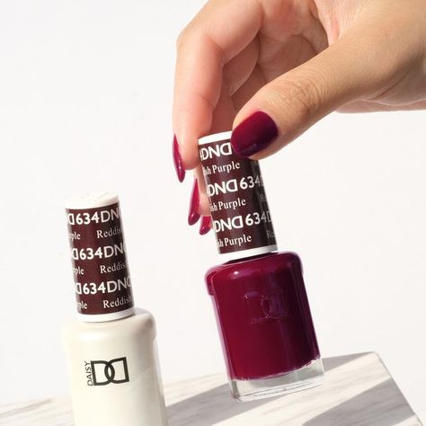 Dnd Gel Polish Colors Fall 2024, Dnd 752 Winter Wine, Fall Nail Colors 2024 Gel Dnd, Dnd Dark Scarlet Gel Polish, Dnd Fall Nail Colors 2024, Dnd Gel Polish Colors Fall, Dnd 633 Garnet Red, Dnd Gel Polish Colors, Daisy Nail Designs