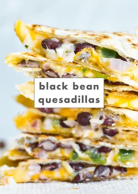 The Easiest 5 Minute Black Bean Quesadillas (Vegetarian Quesadilla Recipe) Black bean quesadillas are my go-to lunch when I'm in a hurry, but still want something filling. I mean, can you really beat a homemade, hot meal that takes less than 5 minutes and costs less than $5 a person?! Click through for the recipe. #vegetarianrecipe #blackbean #quesadilla #blackbeanquesadillas #beanquesadilla #vegetarianquesadillas #easyquesadillarecipe #gamedayrecipe #beanandcheesequesadilla #quesadillarecipe Quesadilla Vegetarian, Vegetarian Quesadillas Recipes, Black Bean Quesadilla, Quesadilla Recipes Easy, Vegetarian Quesadilla, Black Bean And Corn, Black Beans Corn, Black Bean Corn, Quesadilla Recipe