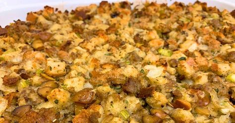 Vegetarian Stuffing, Thanksgiving Stuffing Recipes, Cornbread Stuffing, Thanksgiving Stuffing, Holiday Favorite Recipes, Stuffing Recipes, Thanksgiving Sides, Challah, Thanksgiving Side Dishes